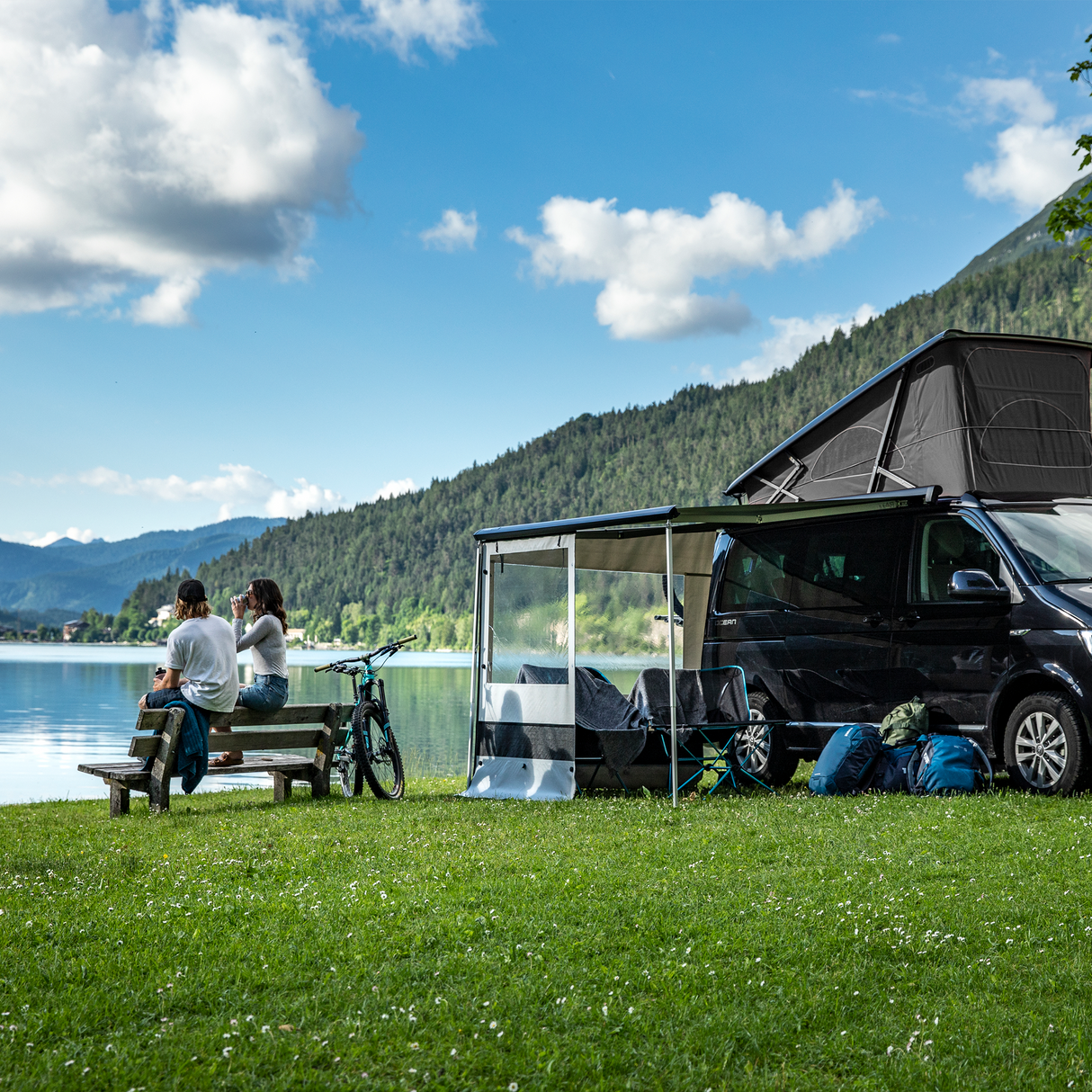 Thule Rain Blocker G2 Side Awnings