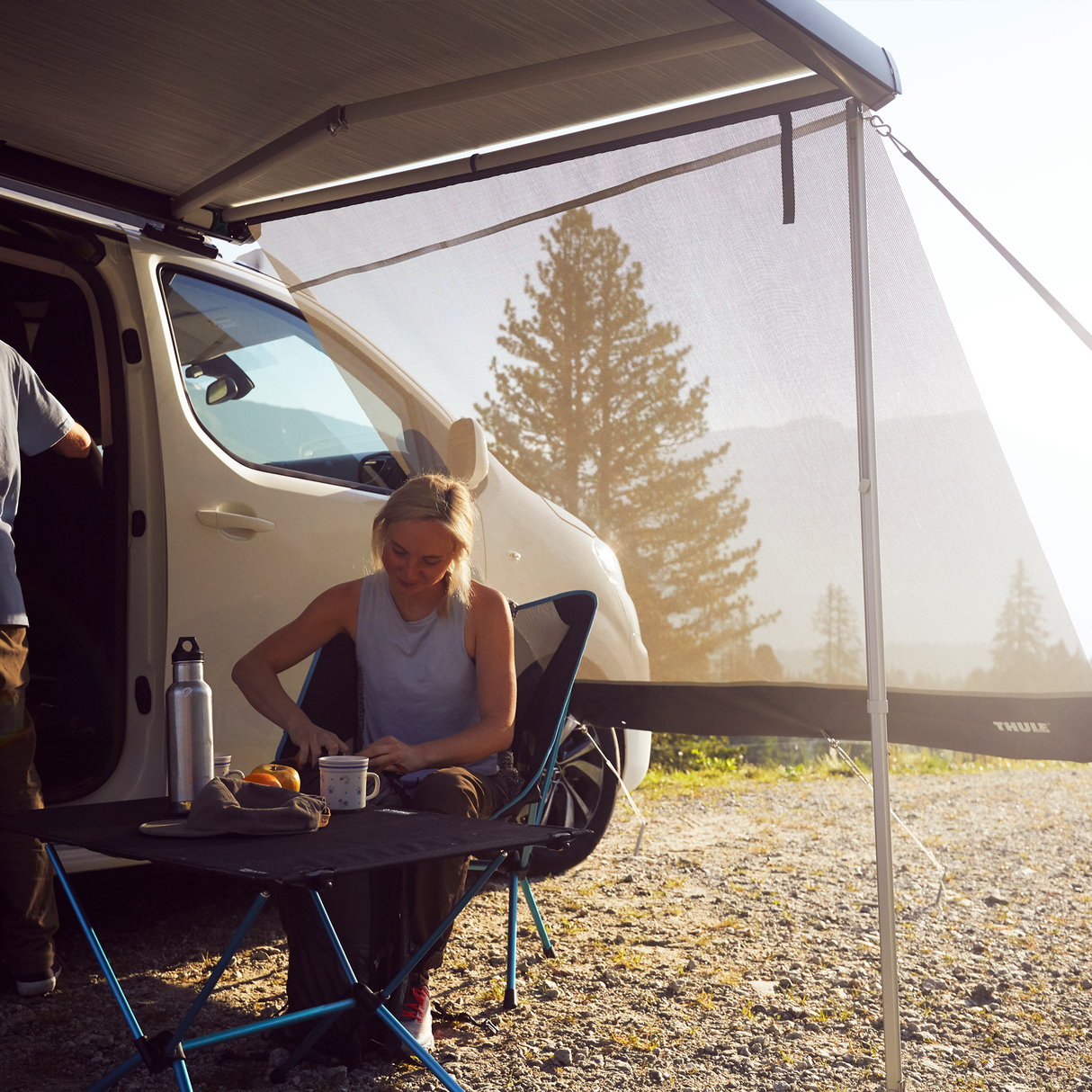 Thule Sun Blocker G2 Side Awnings