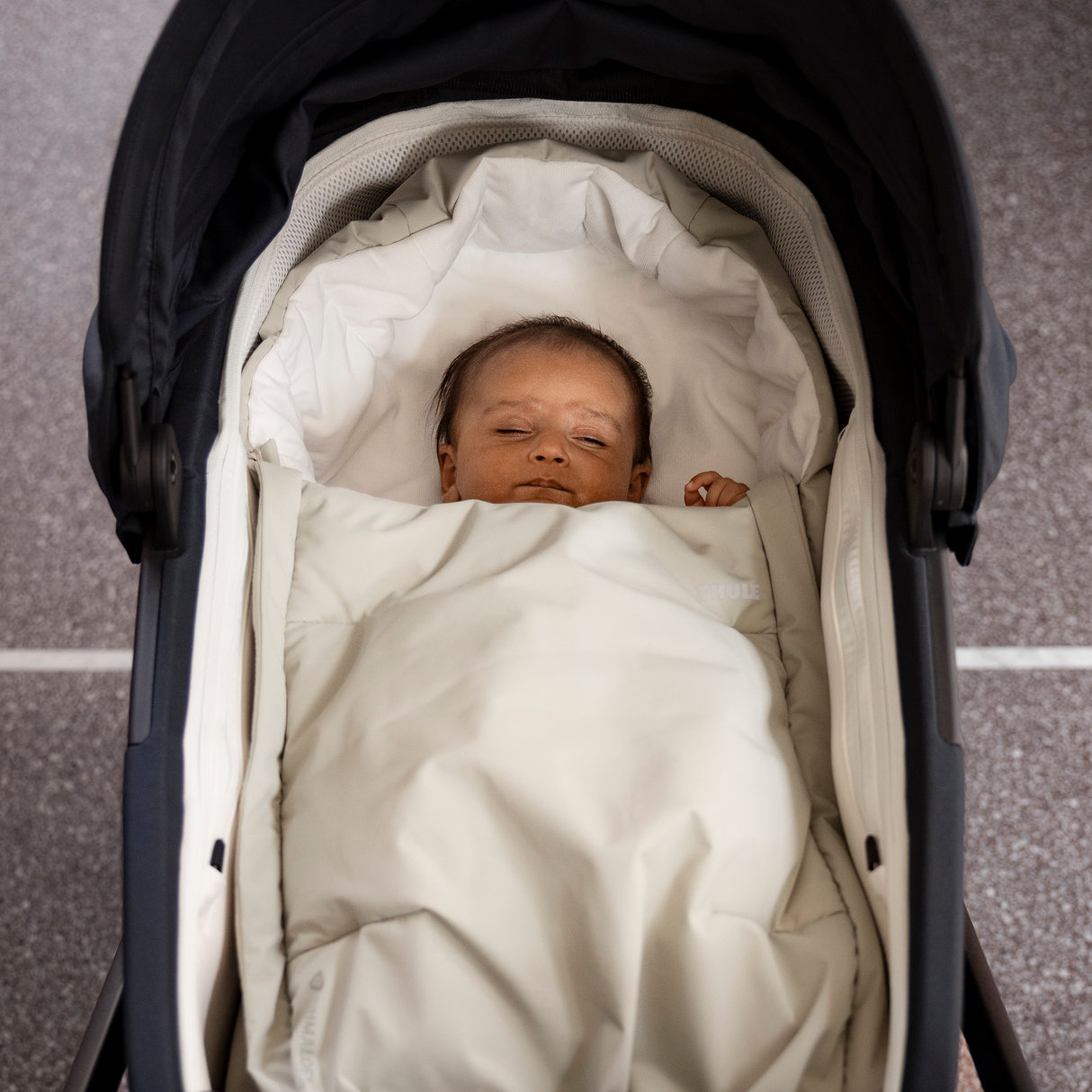 Thule Elements High-Performance Footmuff S Stroller