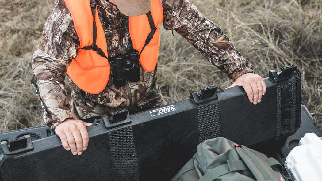 PELICAN V700 Vault Takedown Case Cargo Carriers