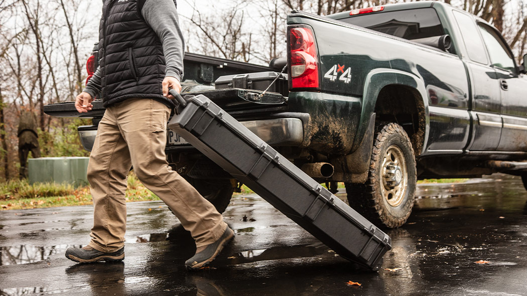 PELICAN V730 Vault Tactical Rifle Case Cargo Carriers