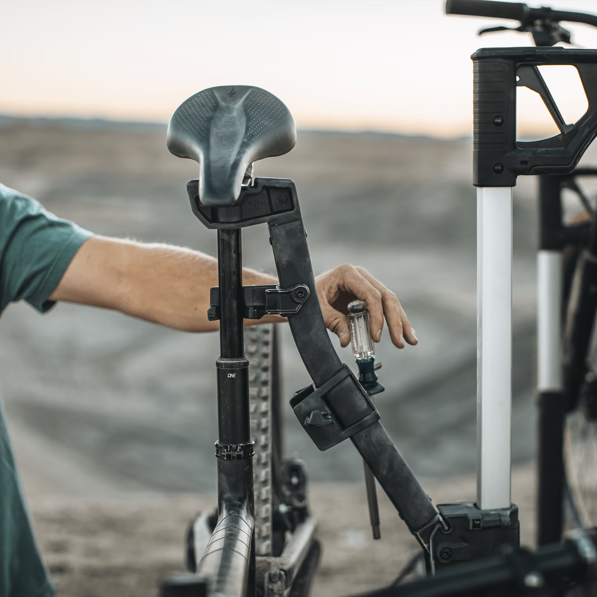 Thule Verse Repair Holder Bike Rack Accessories