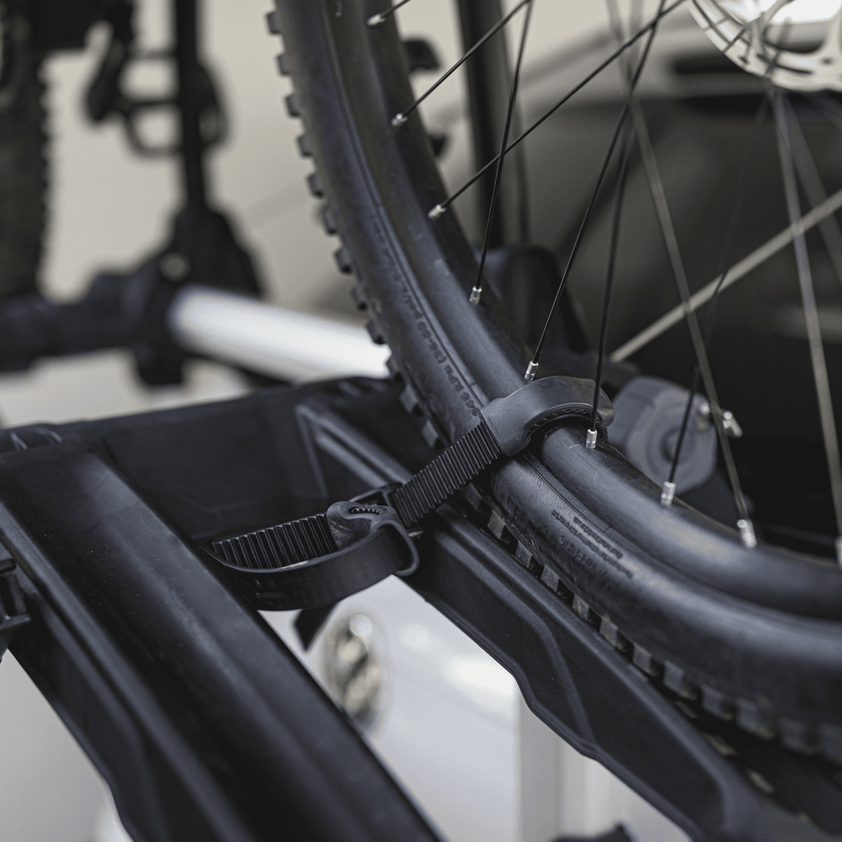 Thule Outway Platform 2 - 993005 Bike Racks