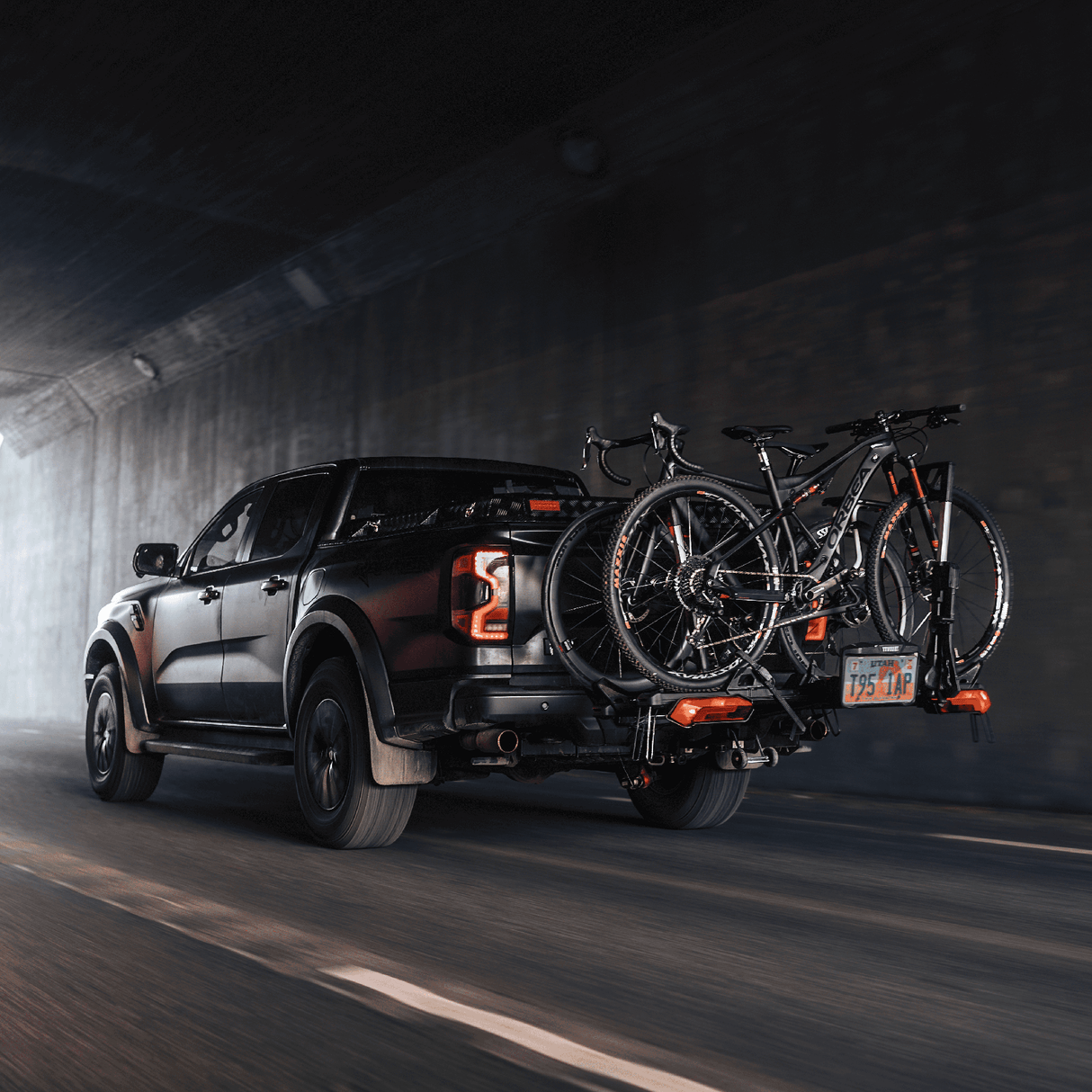 Thule Lights & License Plate Kit Bike Rack Accessories