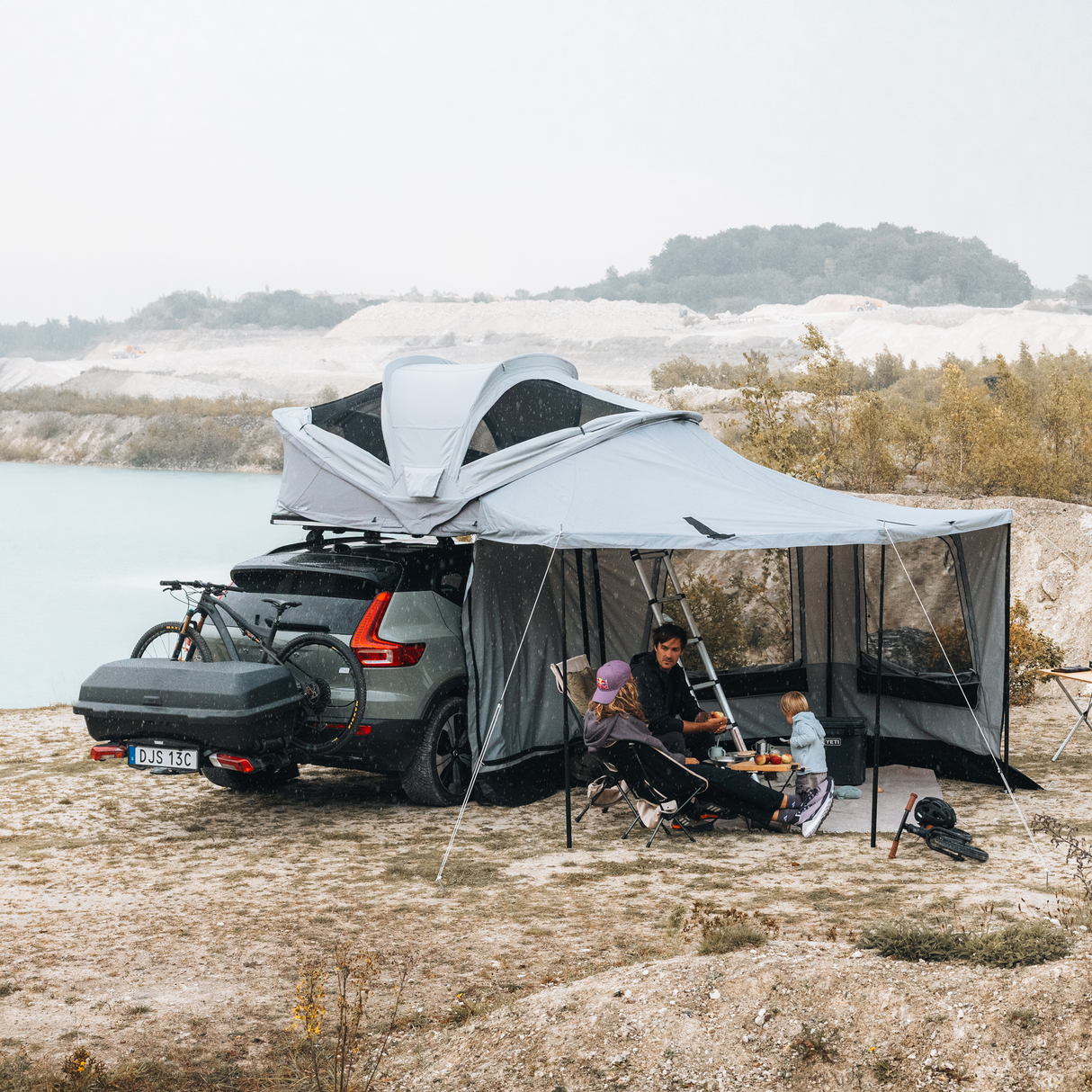 Thule Approach Awning 2 walls Awnings