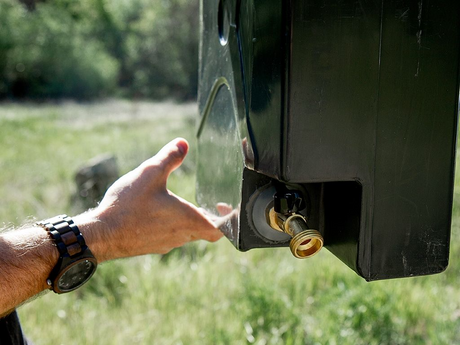 Front Runner Brass Tap Upgrade Water - Modula Racks