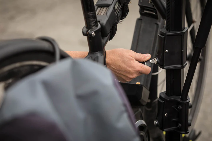 Swagman Current Hitch-Mount Platform Bike Rack - Modula Racks