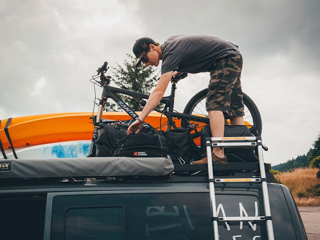 Front Runner Aluminium Telescopic Ladder / 2.6m  - Modula Racks